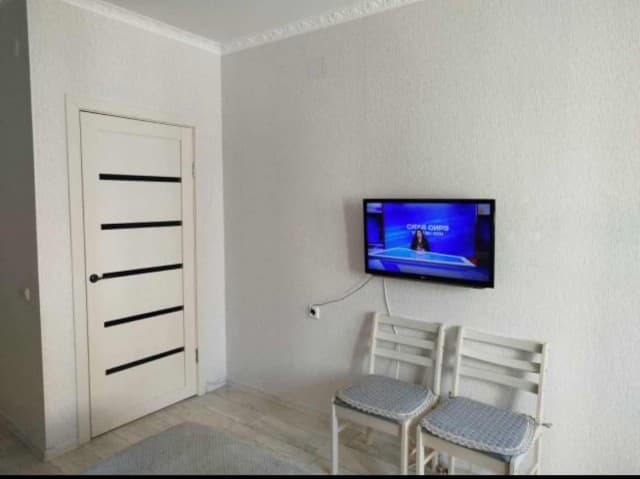 1 комн., 42 м², Монолитно-каркасный, 203 мкрн. 4