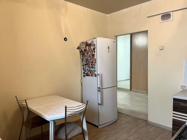 1 комн., 35 м², Инд. планировка, Площадь Победы 3