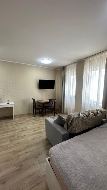 1 комн., 35 м², Инд. планировка, Областная больница, рынок "Манньыаттаах"