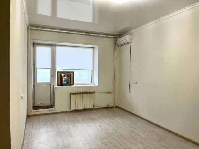 1 комн., 35 м², Инд. планировка, Площадь Победы 4