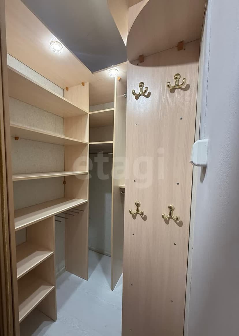 1 комн., 37 м², Инд. планировка 5