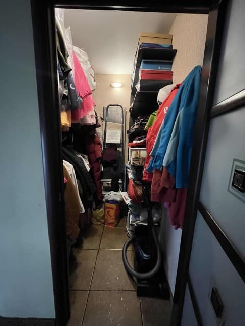 4 комн., 71 м², КПД, Центр - район пл. Орджоникидзе 2