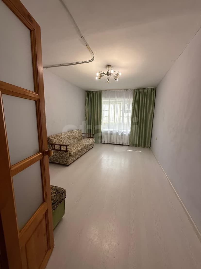 1 комн., 37 м², Инд. планировка 2