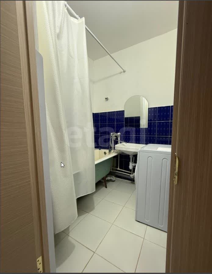 1 комн., 37 м², Инд. планировка 7