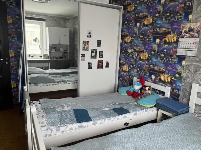 4 комн., 71 м², КПД, Центр - район пл. Орджоникидзе 8