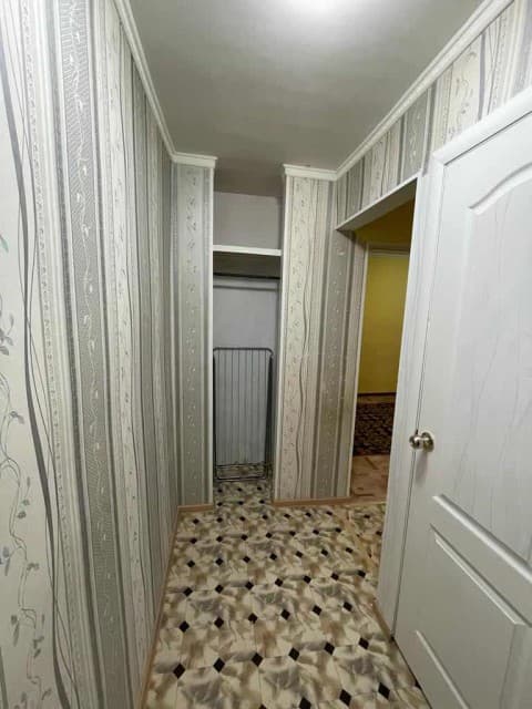1 комн., 29 м², Блочный, Жатай 5
