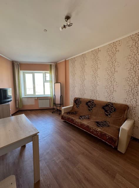 1 комн., 37 м², Блочный, 17 квартал 2