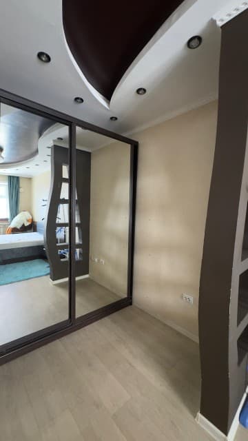 1 комн., 38 м², Монолитно-каркасный, Крытый рынок 7