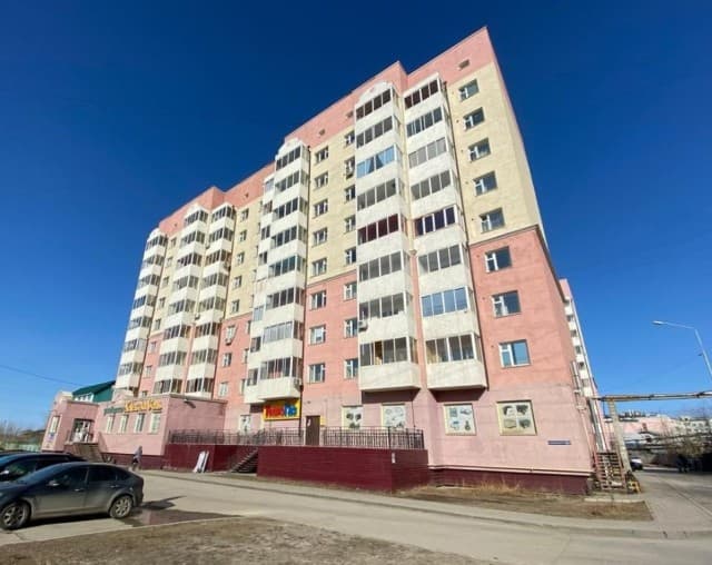 1 комн., 38 м², Монолитно-каркасный, Крытый рынок