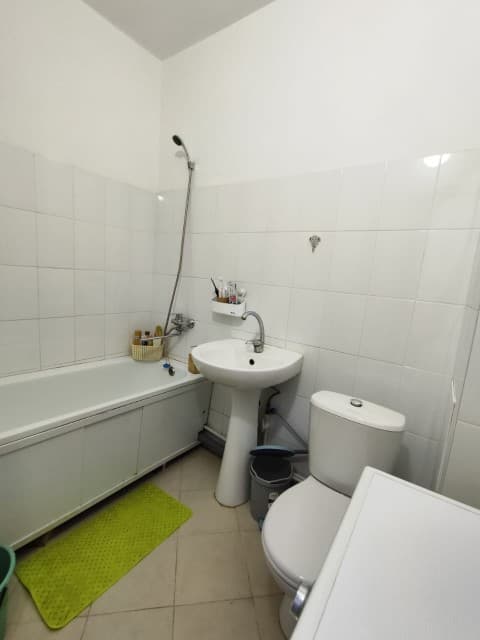 1 комн., 37 м², Монолитно-каркасный, 203 мкрн. 10