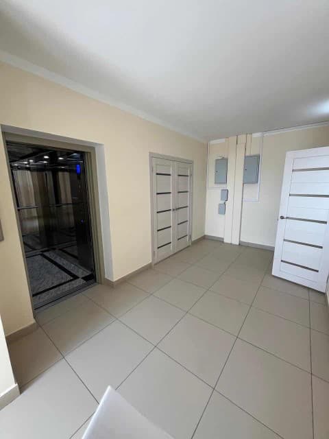 1 комн., 35 м², Монолитно-каркасный, Другие районы 5