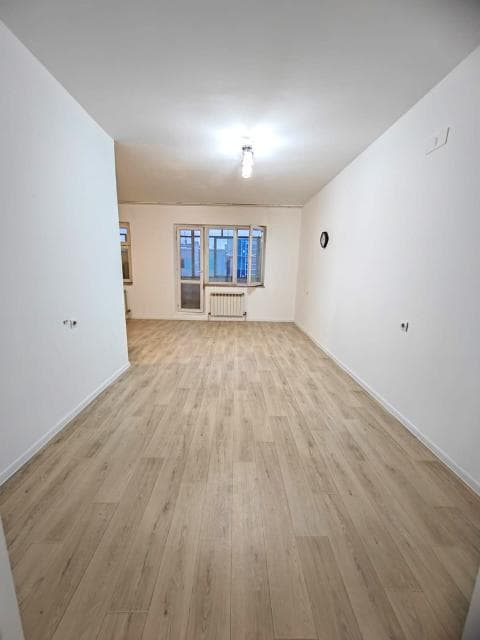 1 комн., 47 м², Блочный, Центр - район пл. Орджоникидзе 2