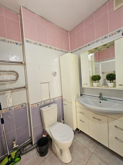 1 комн., 38 м², Другое, Крестьянский рынок, стадион "Туймаада" 10