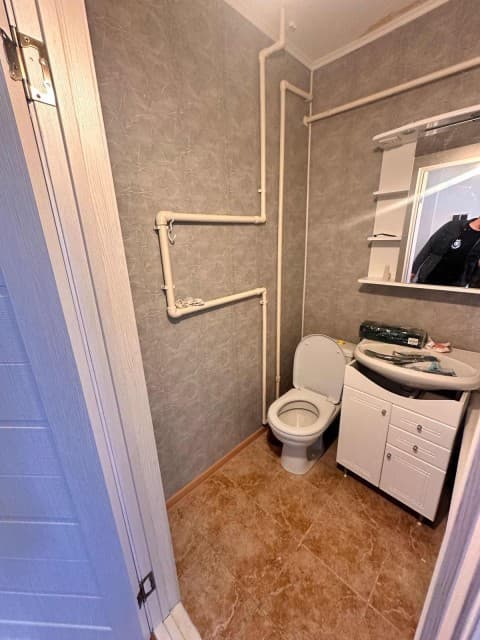 1 комн., 30 м², Блочный, Жатай 7
