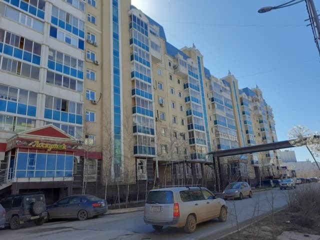 1 комн., 44 м², Блочный, Центр - район пл. Дружбы 2