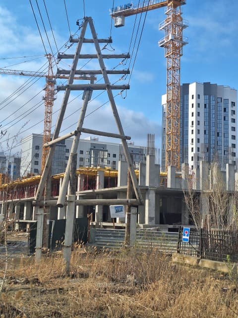 1 комн., 37 м², Инд. планировка, Областная больница, рынок "Манньыаттаах" 2