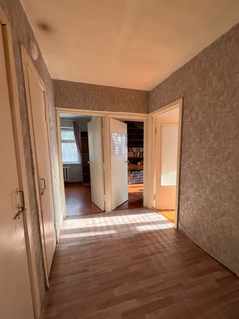 4 комн., 72 м², КПД, Студгородок 6
