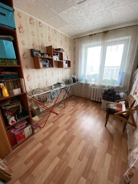4 комн., 71 м², КПД, Центр - район пл. Орджоникидзе 5