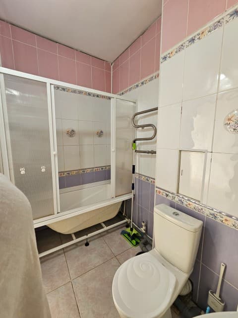 1 комн., 38 м², Другое, Крестьянский рынок, стадион "Туймаада" 11