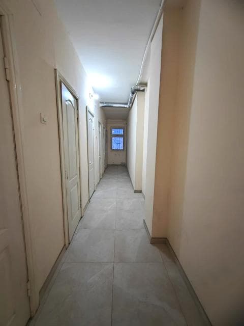 1 комн., 47 м², Блочный, Центр - район пл. Орджоникидзе 13