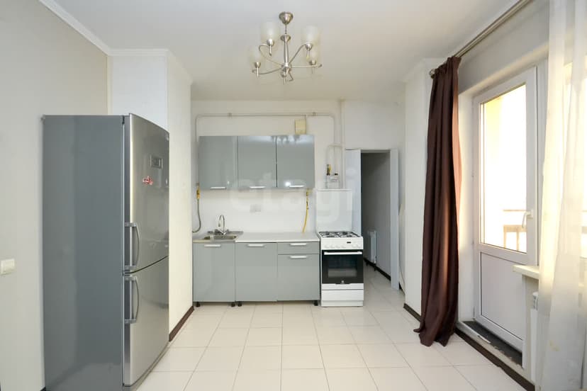1 комн., 40 м², Монолитно-каркасный 7