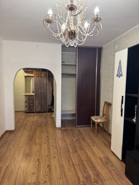 3 комн., 79 м², Блочный, Крытый рынок 5