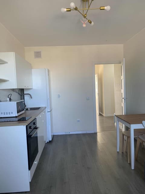 1 комн., 41 м², Инд. планировка, Другие районы 7