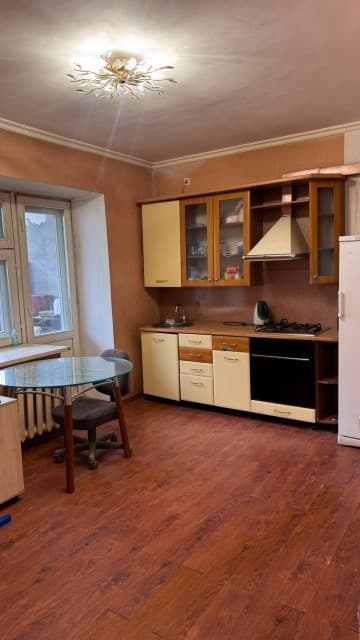 3 комн., 84 м², 112 серия, Сахацирк 4