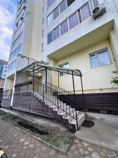 3 комн., 79 м², Блочный, Крытый рынок 4