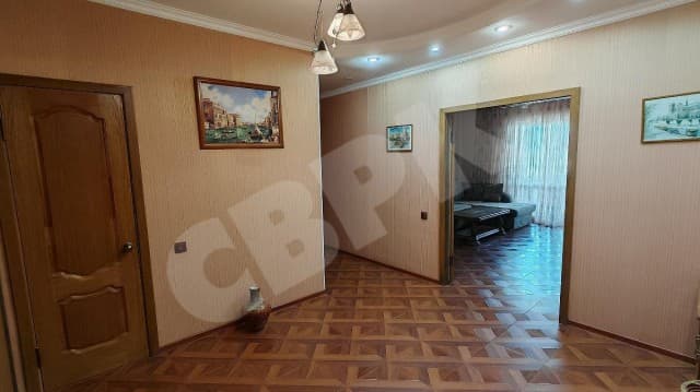 3 комн., 104 м², Монолитно-каркасный, Центр - район пл. Ленина 4