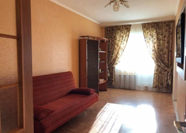 2 комн., 66 м², Монолитно-каркасный, Крестьянский рынок, стадион "Туймаада" 2