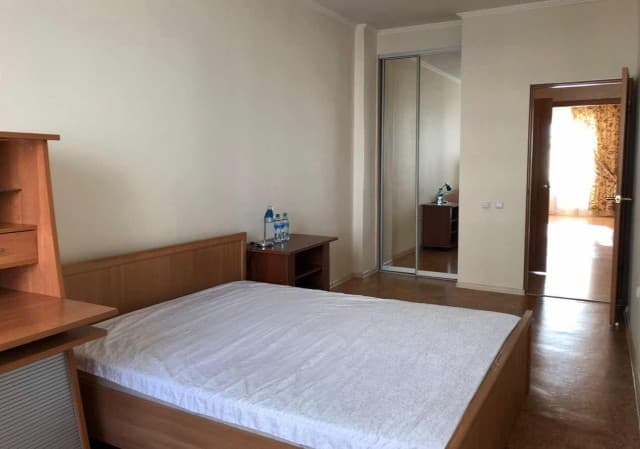 2 комн., 66 м², Монолитно-каркасный, Крестьянский рынок, стадион "Туймаада" 3