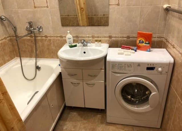 2 комн., 66 м², Монолитно-каркасный, Крестьянский рынок, стадион "Туймаада" 7