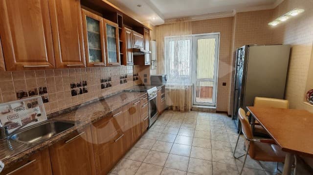 3 комн., 104 м², Монолитно-каркасный, Центр - район пл. Ленина 9