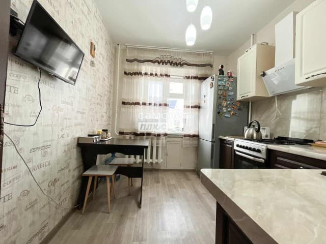 2 комн., 53 м², Блочный, Жатай 3