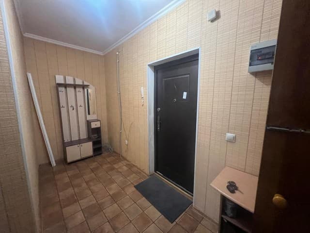 1 комн., 43 м², Блочный, Авиапорт 7