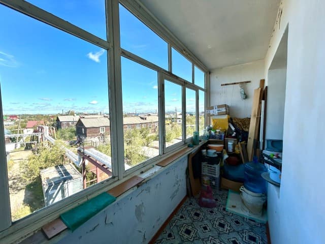 2 комн., 47 м², Блочный, Поселок Газовиков 9