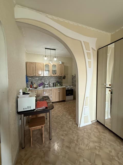 2 комн., 50 м², Монолитно-каркасный, Рынок Столичный 2