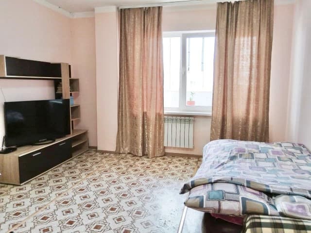 1 комн., 45 м², Блочный, 103 квартал (Ростелеком) 3