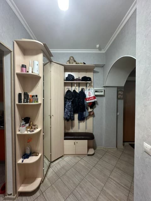 1 комн., 41 м², Блочный 5