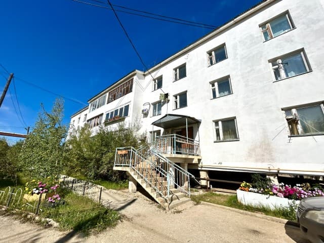 2 комн., 47 м², Блочный, Поселок Газовиков 10