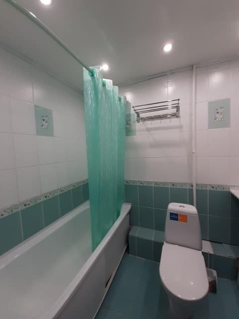 4 комн., 74 м², КПД, 202 мкрн.