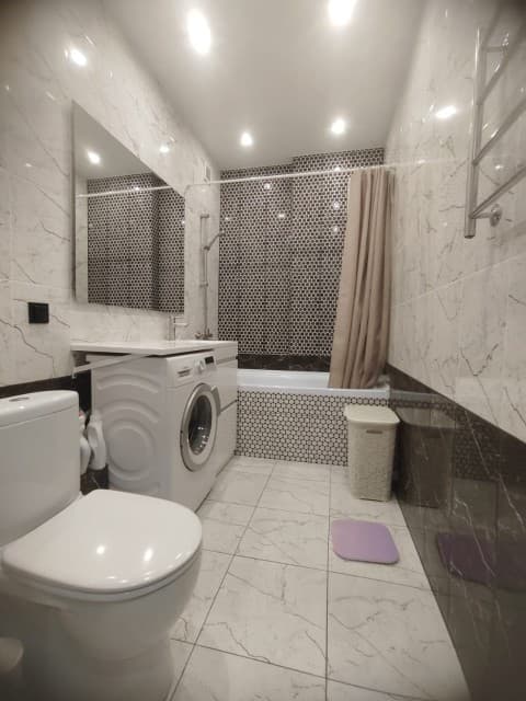 1 комн., 44 м², Монолитно-каркасный, Крытый рынок 6