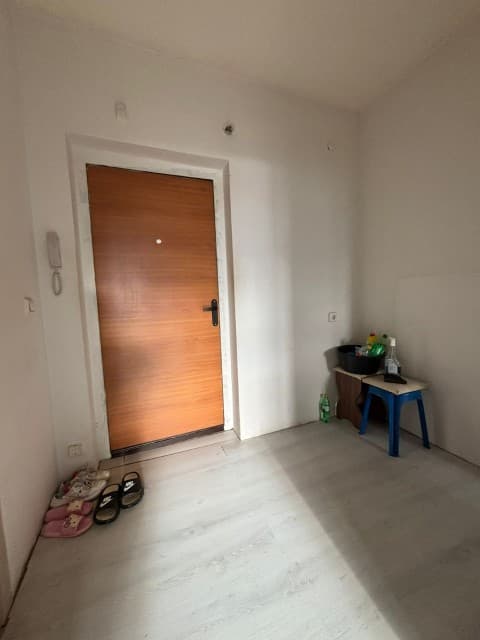 1 комн., 40 м², Блочный, Авторынок 4