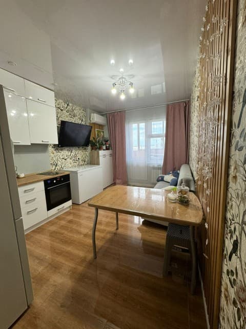 1 комн., 47 м², Монолитно-каркасный, Рынок Столичный 2