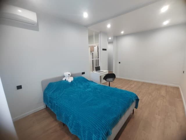 1 комн., 44 м², Монолитно-каркасный, Крытый рынок 3
