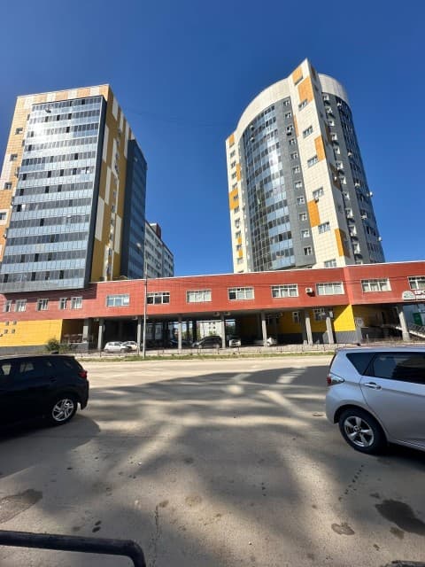 3 комн., 64 м², Монолитно-каркасный, Студгородок