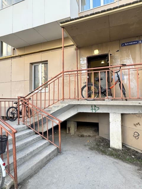 2 комн., 60 м², Монолитно-каркасный, Центр - район пл. Ленина 18