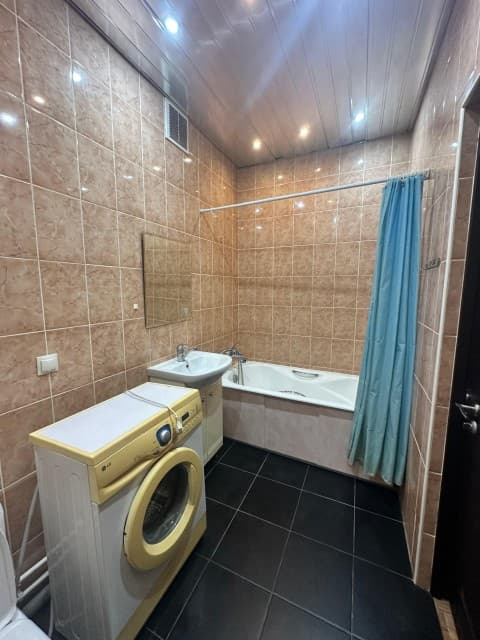 1 комн., 41 м², Монолитно-каркасный, 103 квартал (Ростелеком) 6