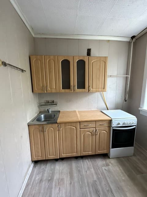 2 комн., 43 м², Хрущевка, Центр - район пл. Орджоникидзе 3
